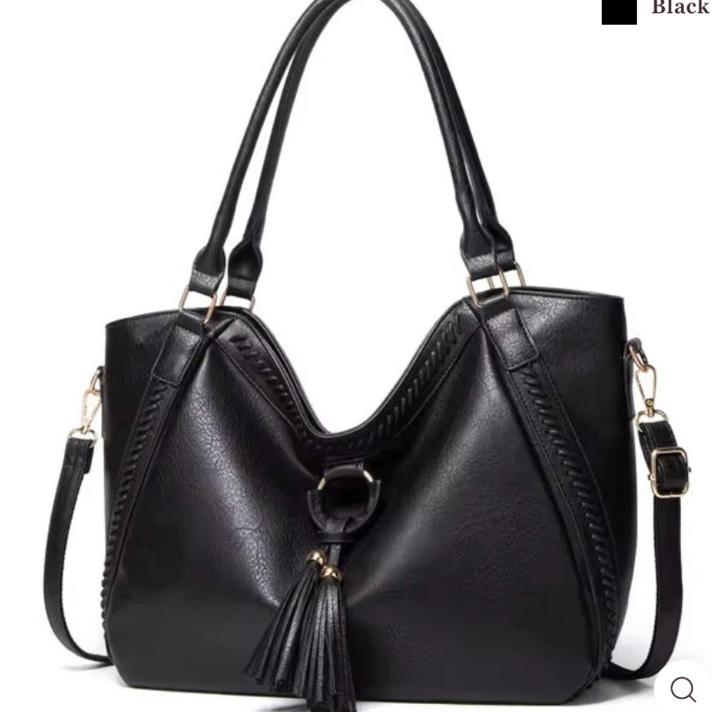 Black Grace’s Bag - Nellie’s Elegant Sophistication Shoulder Bag